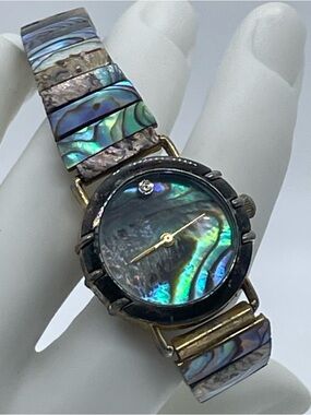 VTG Lucoral Women’s Watch Abalone Shell Face Gold-Tone Stretch Band FOR PARTS